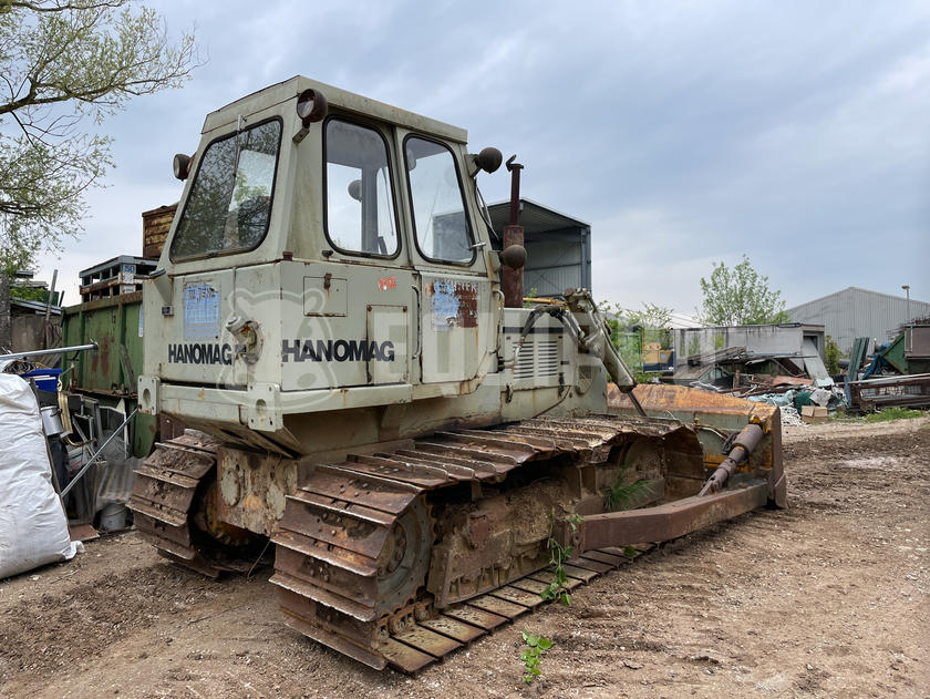 1977 هانومج D 400LC-48468840