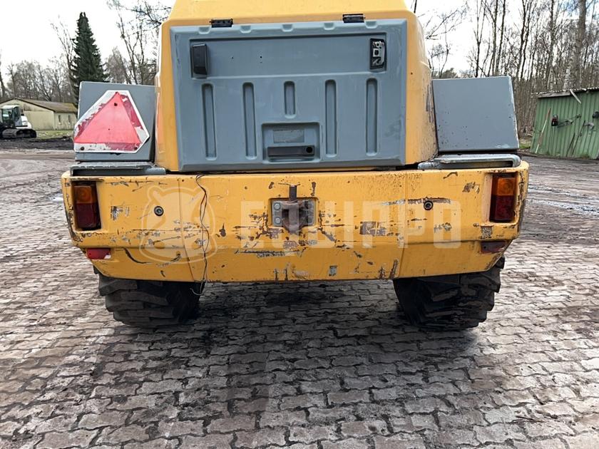 1998 ليبهير L522-44334767