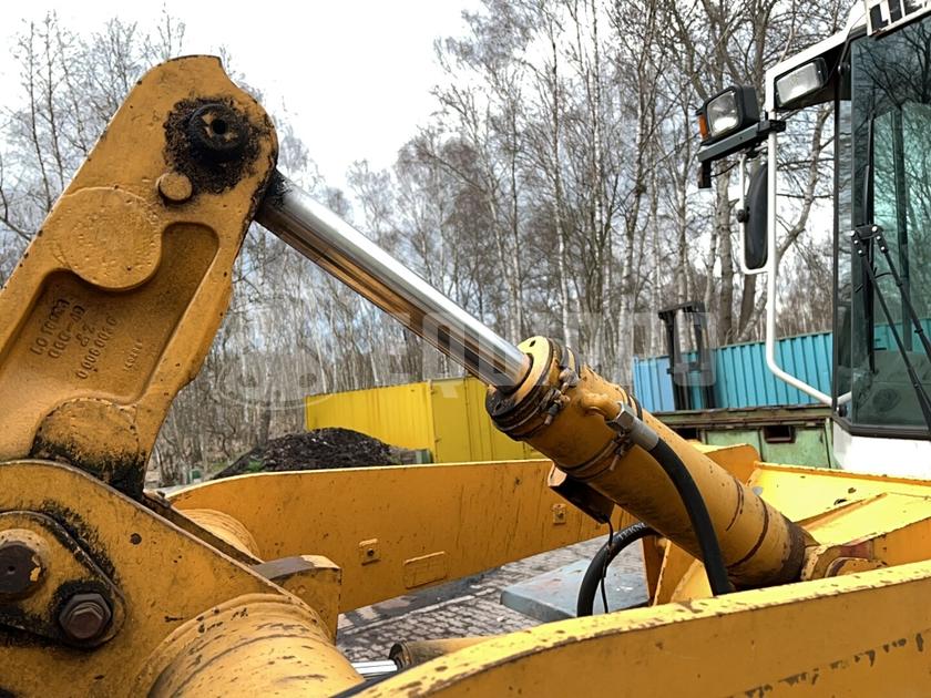 1998 ليبهير L522-44294394