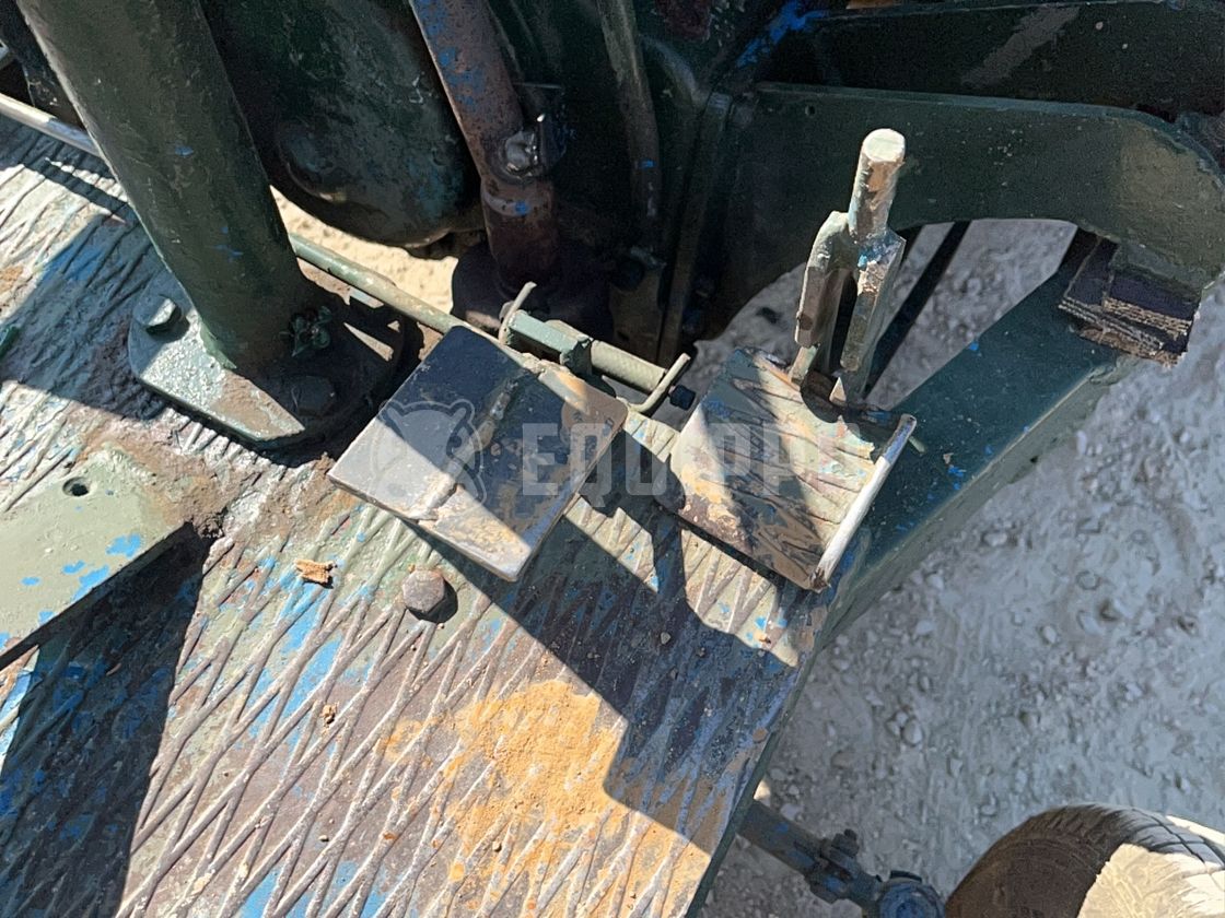 1990 Sambron BW-46518705