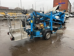 Genie TZ34 (12m) - Arrière droit - Trailer-Mounted Boom Lift d’Occasion