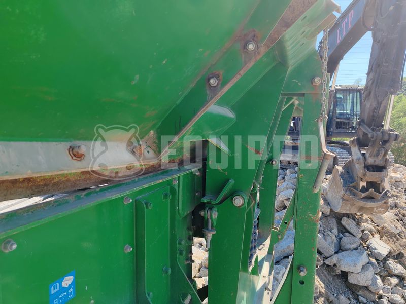 2021 ماككلوسكي J45-46708859