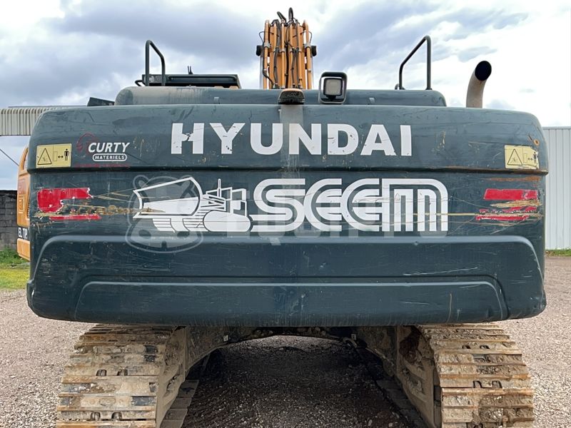 2017 Hyundai HX300-46915315