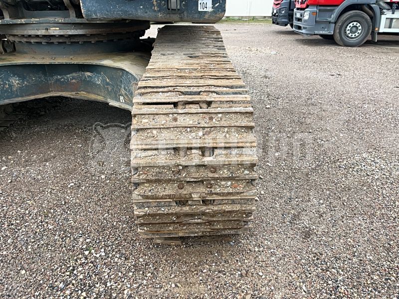 2017 Hyundai HX300-44357365