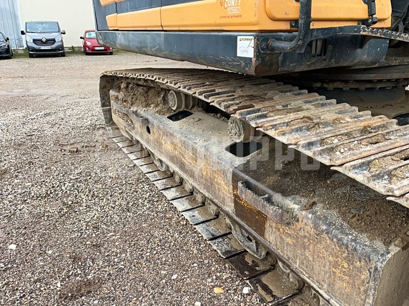 2017 Hyundai HX300-44357297