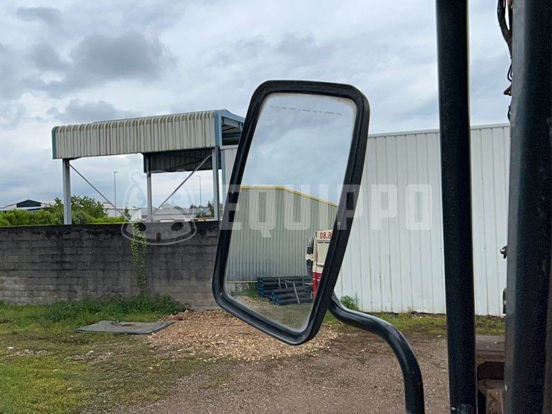 2017 Hyundai HX300-44357253