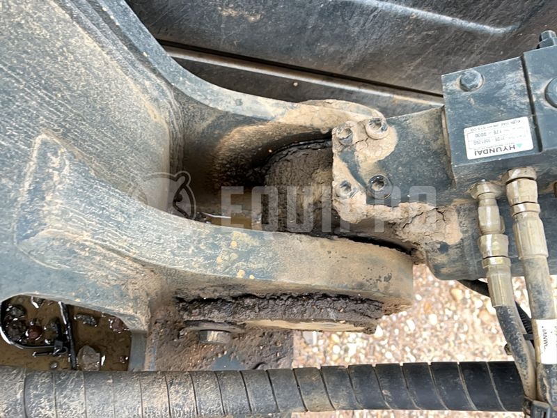 2017 Hyundai HX300-44357292