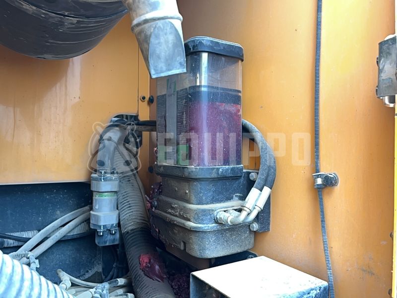 2017 Hyundai HX300-46915319