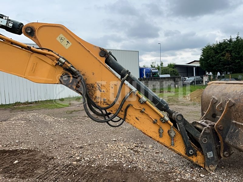 2017 Hyundai HX300-46915311