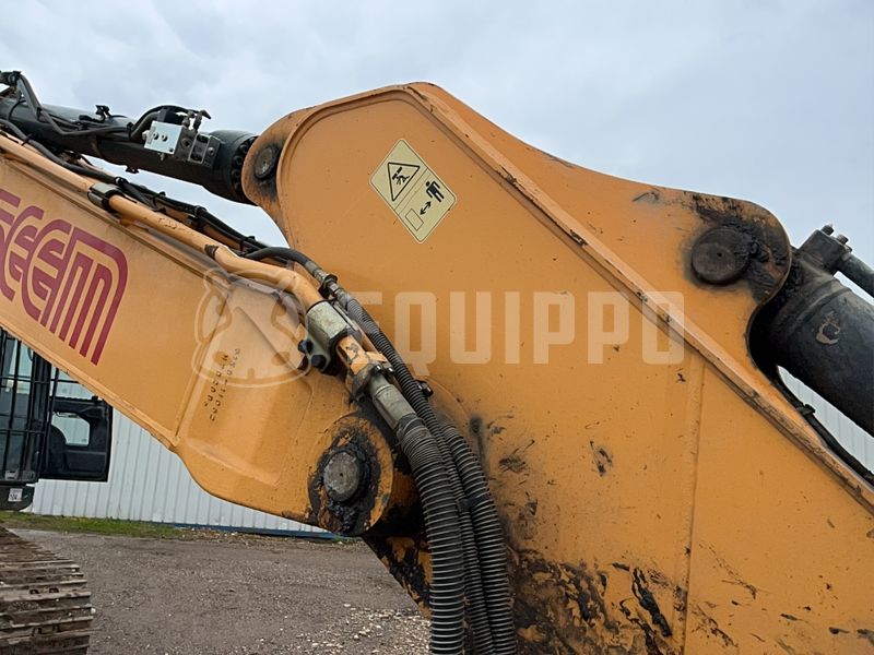 2017 Hyundai HX300-46915313