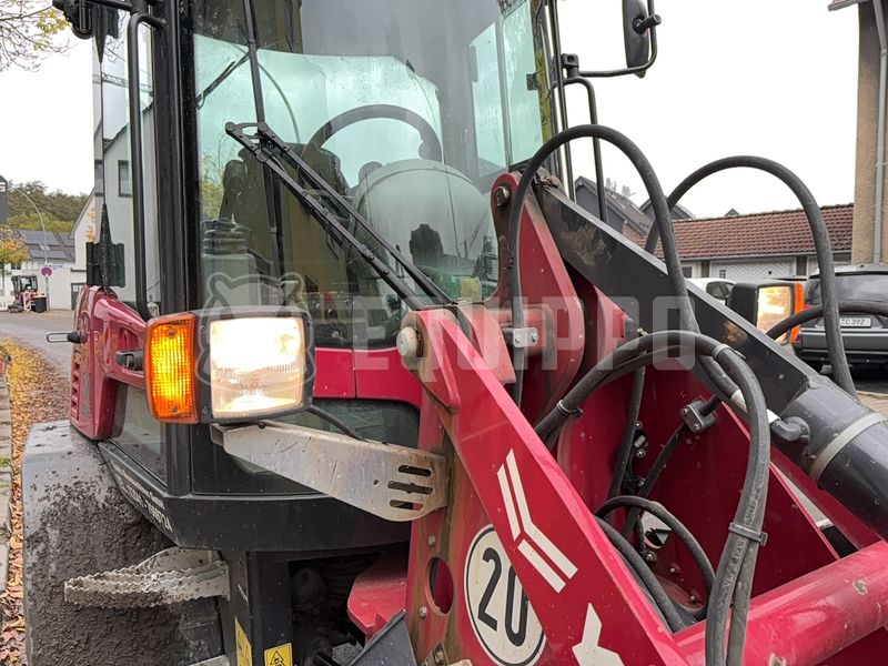 2022 يانمار V80-45433144