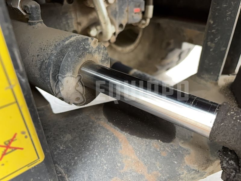 2022 YANMAR V80-45345203