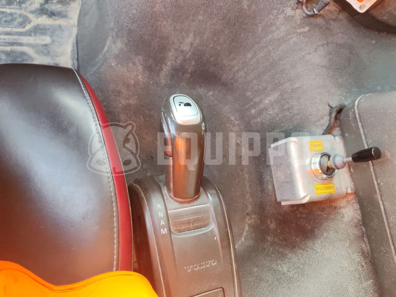 2019 فولفو FMX500-47891779