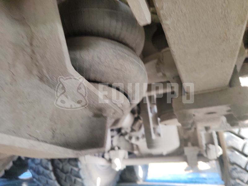 2019 فولفو FMX 500-48645416