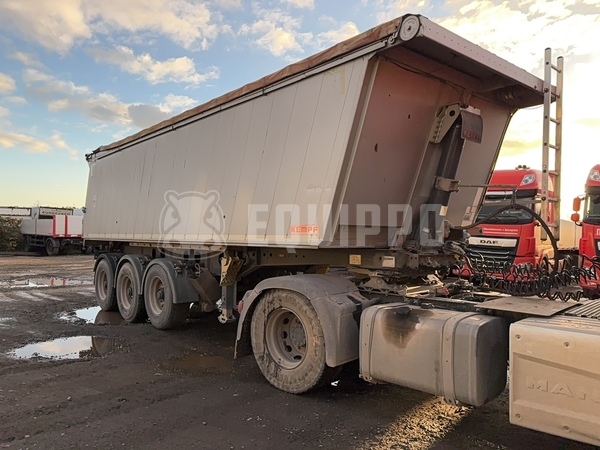 Foto van de Kempf 3-axle aluminium tipper semi-trailer