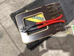 Generic SET FOR NET FENCE INSTALLATION Welded mesh fence tensioning kit - Left Front - Used Small Equipment