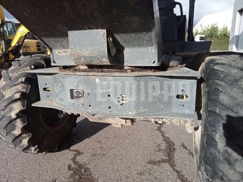 2018 واكر نيوسون DW50-47775627