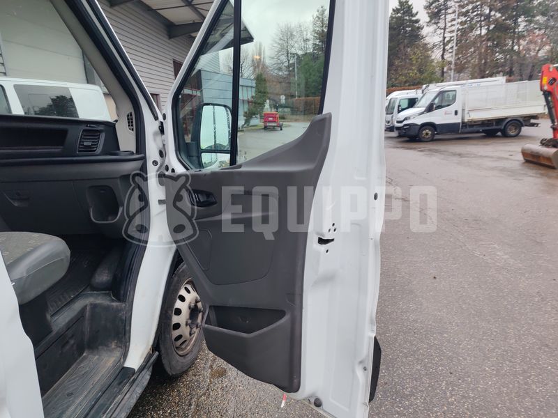2023 Ford TRANSIT-48473958