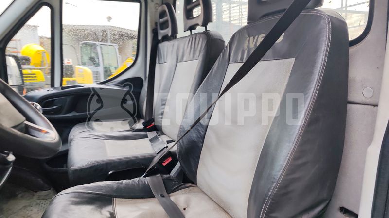 2016 Iveco 35C13-48643947