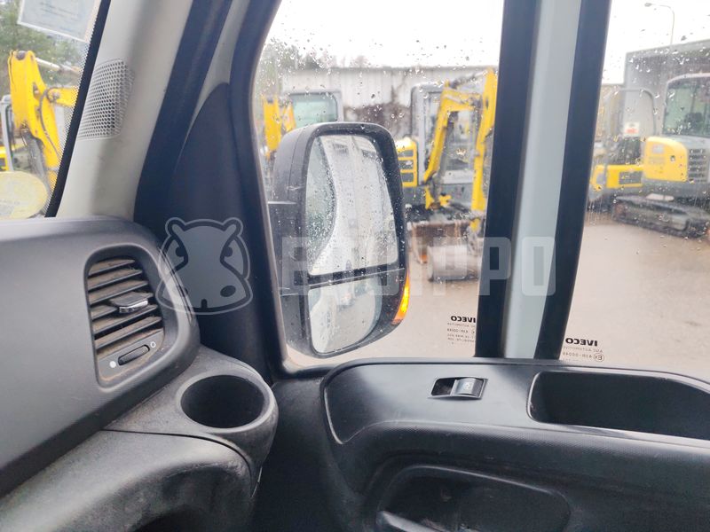 2016 Iveco 35C13-48643960