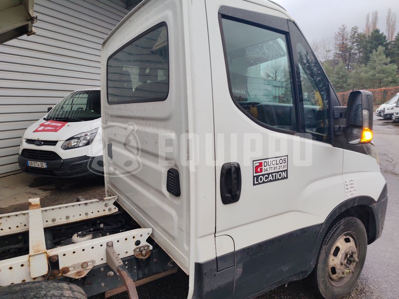 2016 Iveco 35C13-48680199