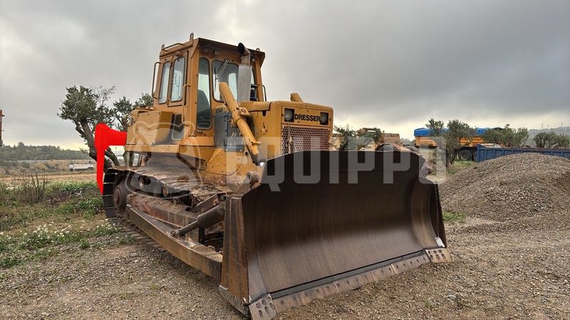 Dresser TD 15 E sin ríper - Right Front - Bulldozer sobre Orugas Usada