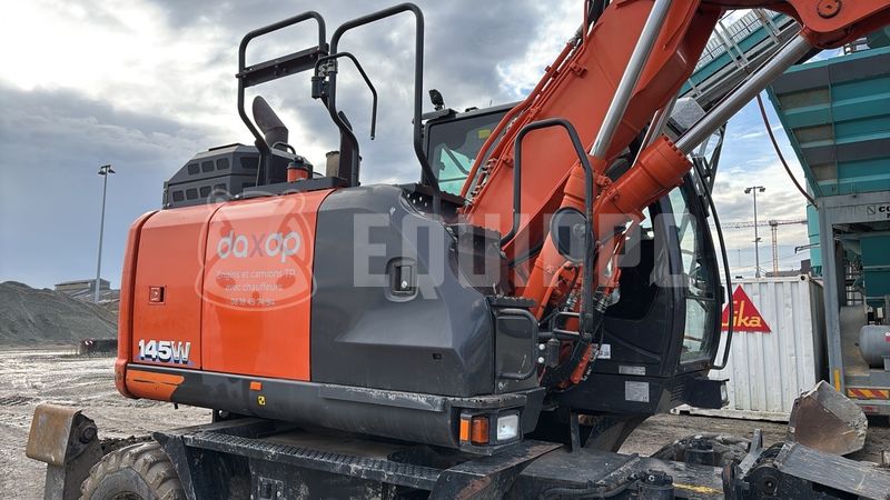 2019 هيتاشى ZX145W-6-47181314