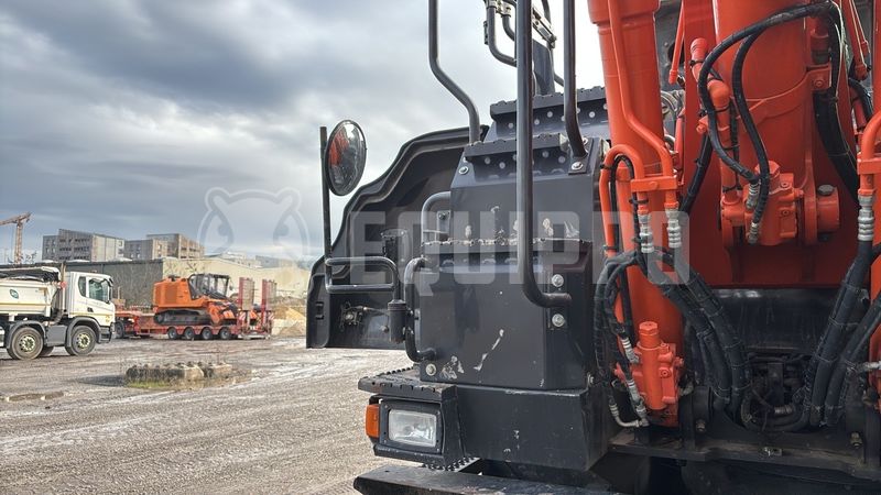 2019 هيتاشى ZX145W-6-47181254