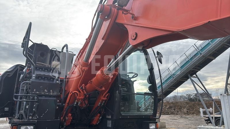 2019 هيتاشى ZX145W-6-47528433