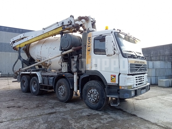 Picture of the Volvo FM12 Cifa 24m 