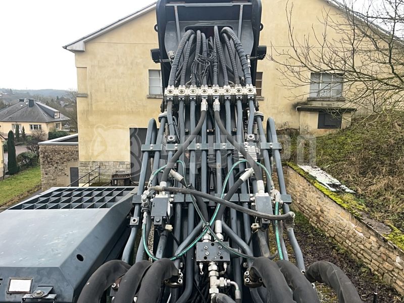 2015 Hitachi ZX470LCH-5B-48541656