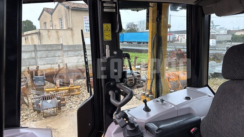 2012 كاتربيلر D6N LGP-46286505