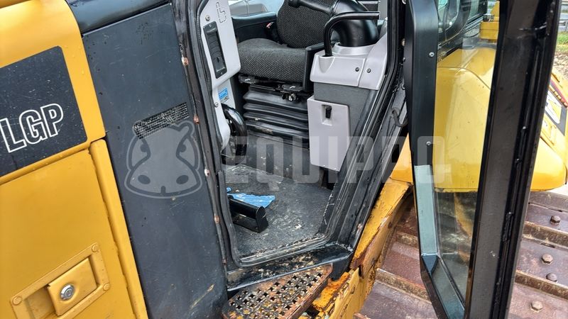 2012 كاتربيلر D6N LGP-46483290