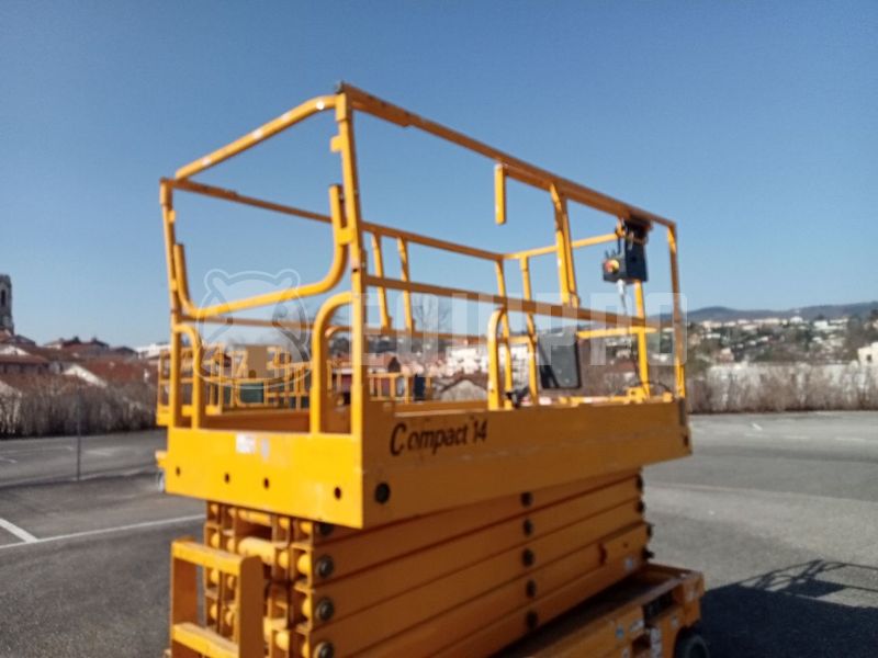 2018 هولوت COMPACT 14-46142660