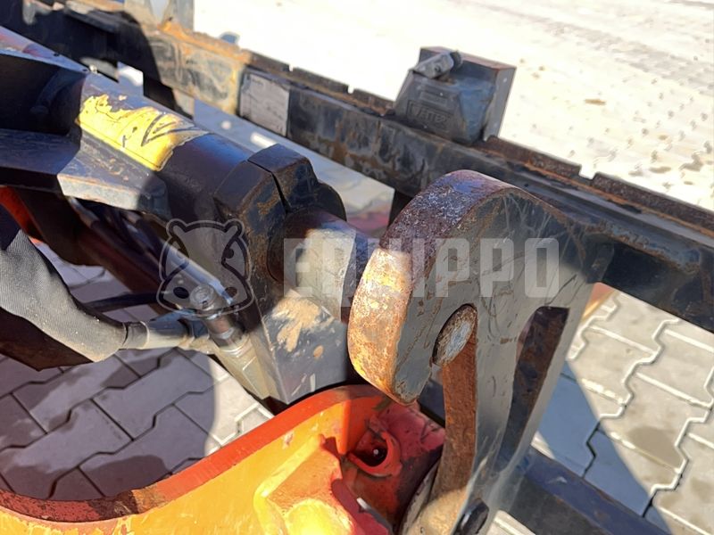 2016 كوبوتا R065-48131653