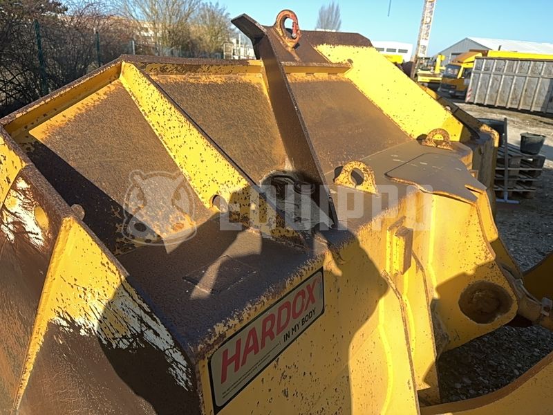 2016 Caterpillar 966M-47748081