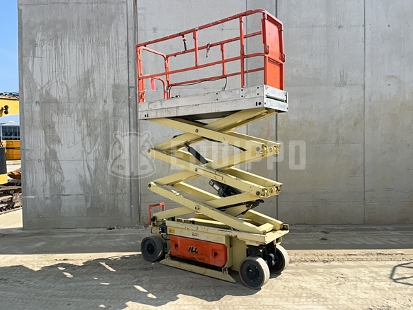 Picture of the JLG 2030 Es (8m)