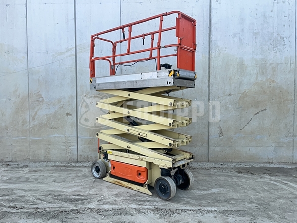 Bild des JLG 2630 Es (10m)