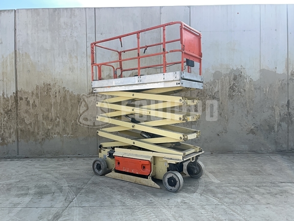 Foto van de JLG 2646ES (10m)