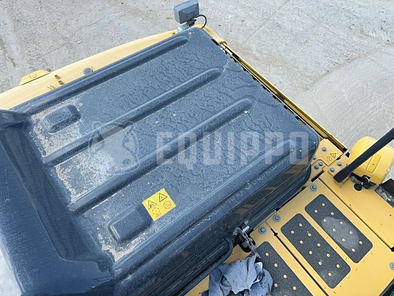 2020 Komatsu HB215LC-3-48191296