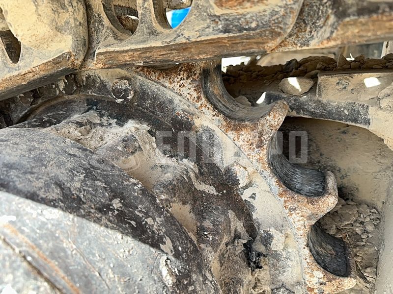 2020 Komatsu HB215LC-3-48191401