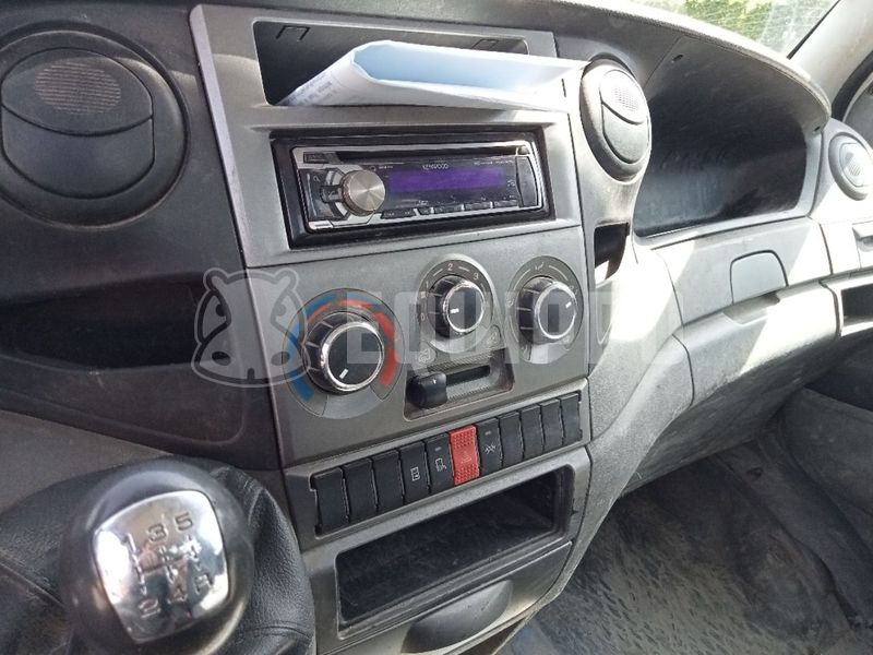 2014 Iveco 35C11-48300206