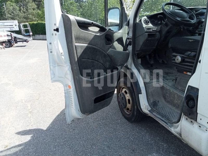 2014 Iveco 35C11-48419445