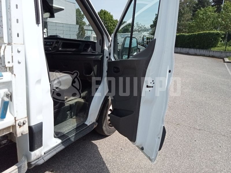2023 Ford TRANSIT-47969822