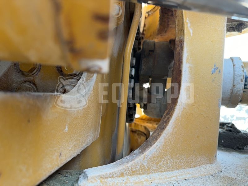 2004 Caterpillar 740-48703077