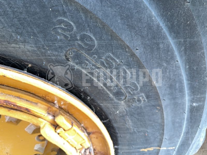 2004 Caterpillar 740-48011826