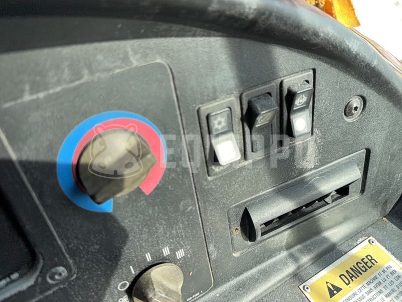 2004 Caterpillar 740-48011727