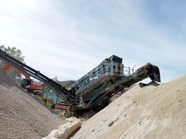Imagen del Powerscreen Chieftain 1700