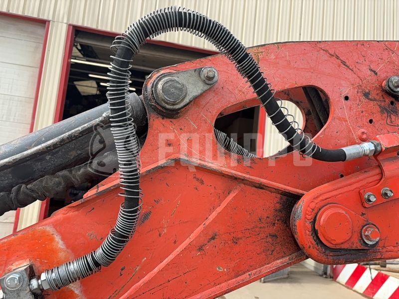 2011 KUBOTA U55-4-48551293