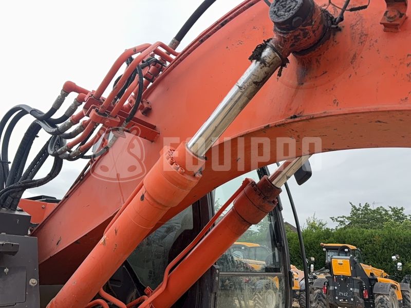2014 Hitachi ZX135US-5B-48265575